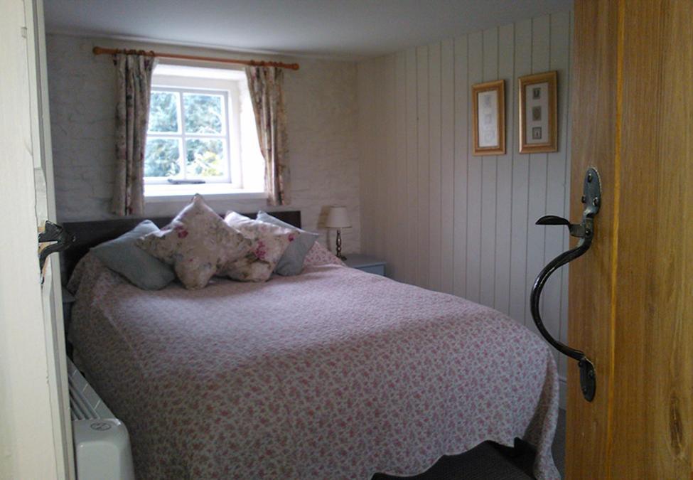 Dee'S Cottage At Brinsop เฮริฟอร์ด ภายนอก รูปภาพ